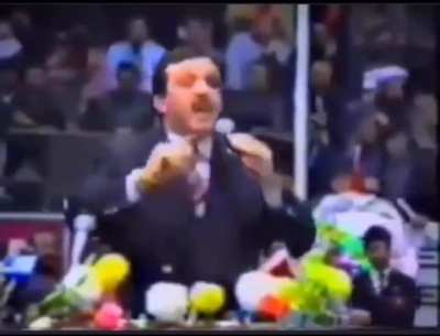 Dostum bu adam doğruları t&uuml;k&uuml;r&uuml;yor