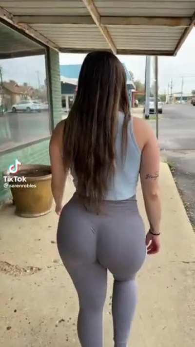 🧟‍♂️🍑