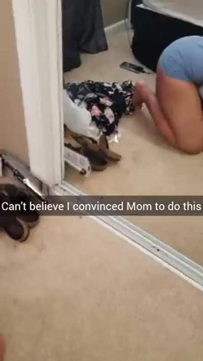 Mom doesn&rsquo;t mind getting on her hands and knees