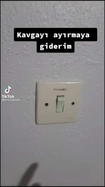 Benim su&ccedil;um yok onlar g&uuml;ld&uuml;rd&uuml; 😩