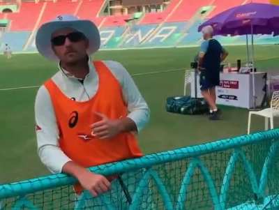 I know it's fun &amp;amp; not meant to be forceful but still why are Indian fans so obsessed with making foreign players say things like this? (Video from Ind A vs Aus A game in Lucknow)