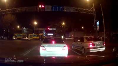 Kazakhstan, 14 cars were involved in a crash, 2 people injured 
