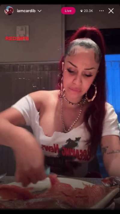 Cardi b