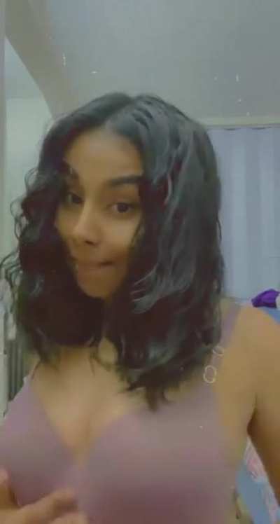 👀