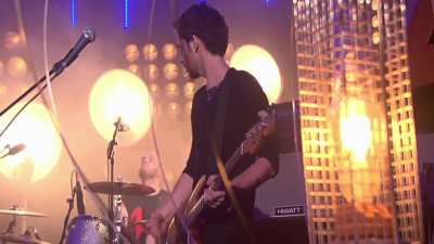 Low (Live @ Round Chapel 2005)