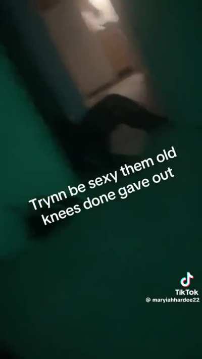 MY LEGS!!