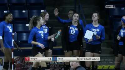 Now, that's how you celebrate a point in volleyball