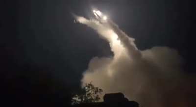 Footage of American M142 HIMARS shooting 12 missiles (Ukraine)