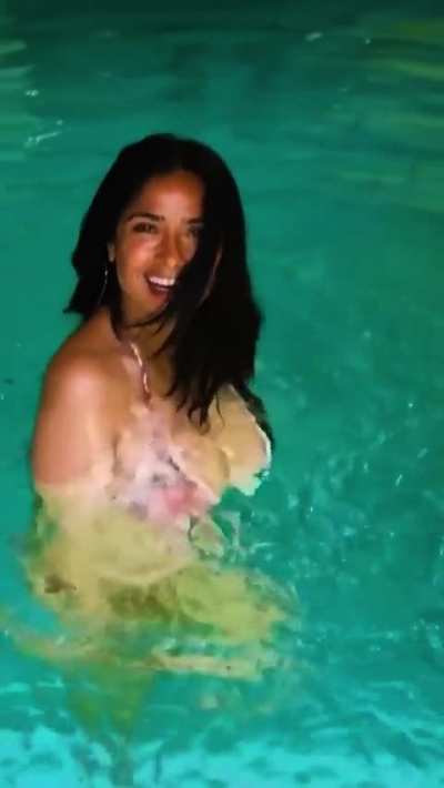 Salma Hayek Edit