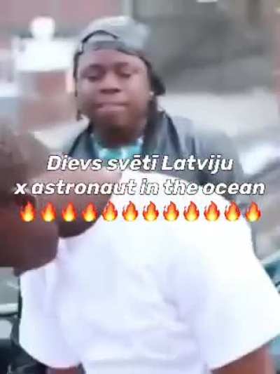 Veči es izveidoju dziesmu, kā rietumos saka, “remix” 🥶🥶🥶🥶🥶🥶