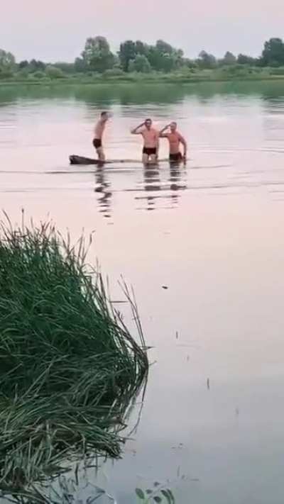 At&eacute; um outro dia, rapazes