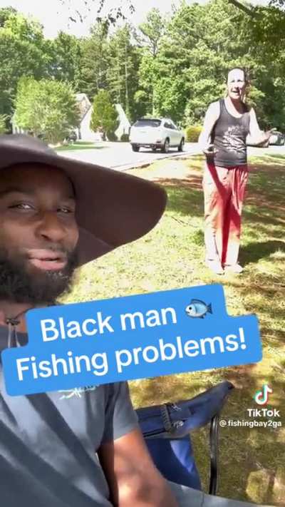 Karen harasses man fishing 🎣