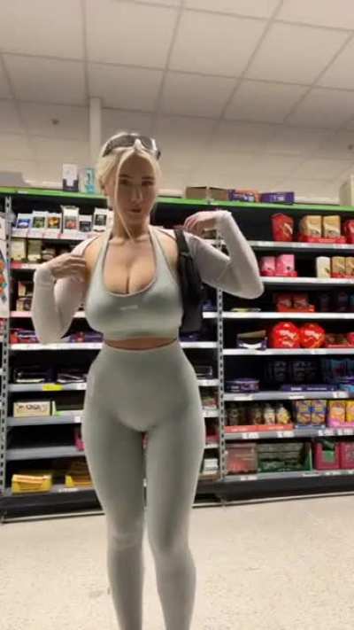 Body hopper gym trainers were common nowadays. Your girlfriend hired me to get her into perfect shape. A few weeks passed and it was time for me to go as I worked her out to her desired standard. But things changed as now I was growing to like my new body