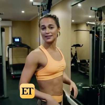 Alicia Vikander