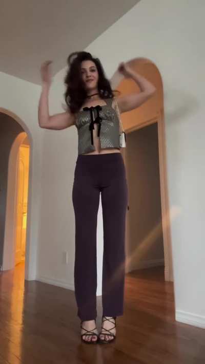 Showing off her look for her latest Ig Reel 26/4/24