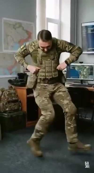Russian Volunteer Corps Commander Denis Kapustin is alive, and the half million dollars received for his elimination will strengthen the special forces of the GUR
"Welcome back!" ― Kyrylo Budanov 😎🇺🇦.