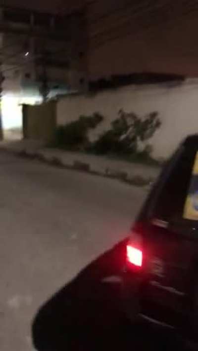 Aula de como dar cavalo de pau com o mano requeij&atilde;o