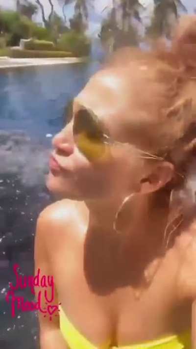 cleavage