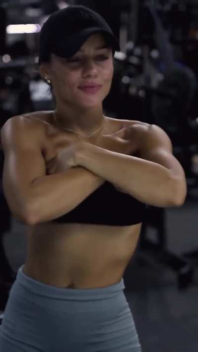 nanetteorellana - 🇦🇷 Fit and pretty 🤭