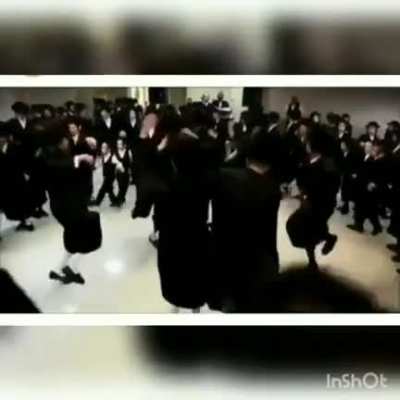 Orthodox Jews be like: