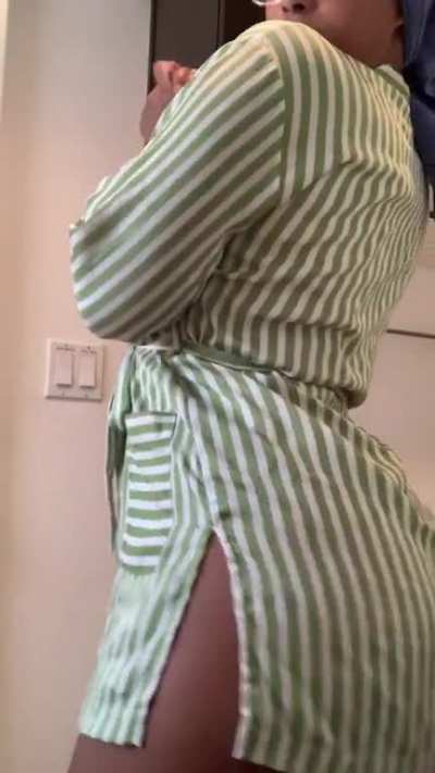 Lady L's post from Twerk Team Only Fans...trash