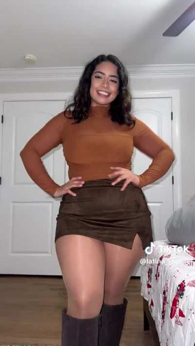 Thick Latina