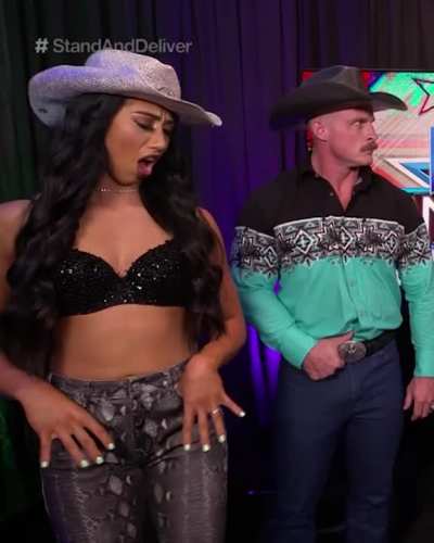 Indi Hartwell