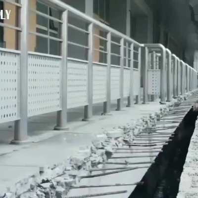 This is how they are transferring a train station in China