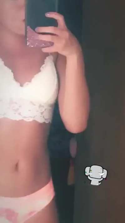 Nicole Curiel