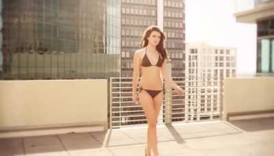 Hunter Deno’s Sexy Bikini