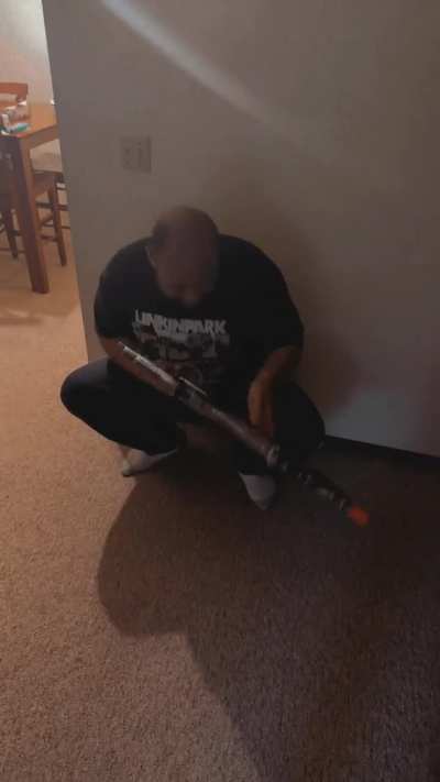 My brother showing how he&rsquo;d die in gears