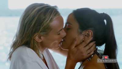 Diane Kruger &amp;amp; Chase Sui Wonders (Out Of The Blue)