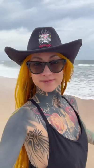 Lena Scissorhands