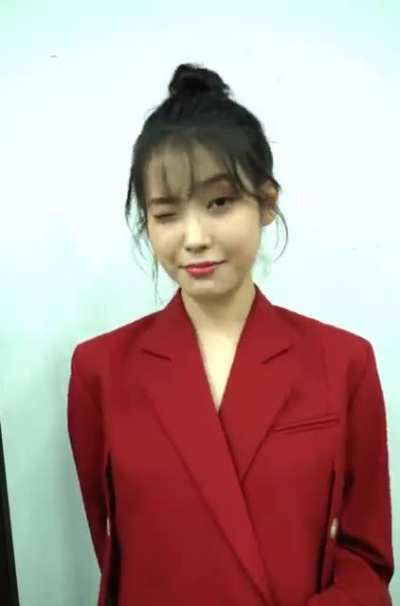 IU