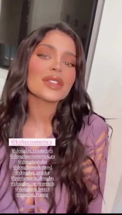 🤤