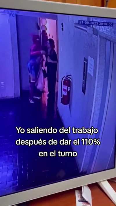 Spider-Man gan&aacute;ndose la vida