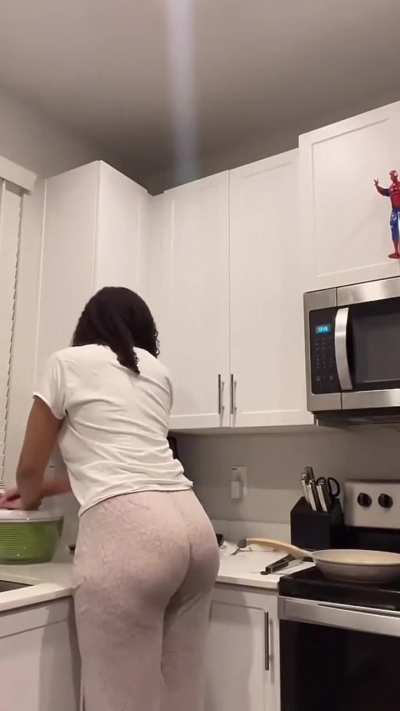 More of the amazonian redbone 🍑