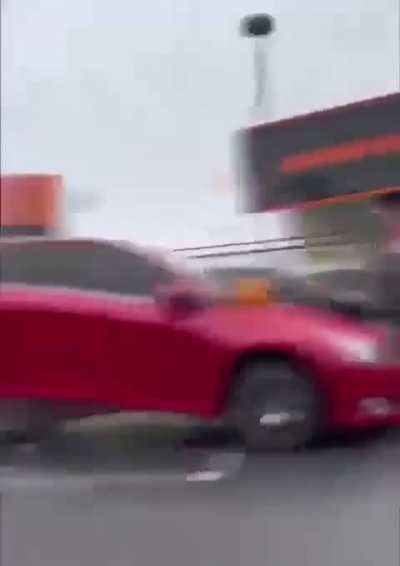 "BUMBLEB-"