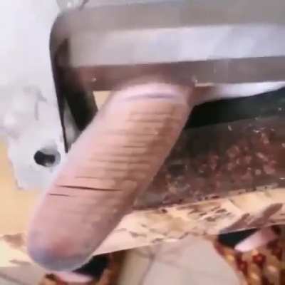 It&rsquo;s hairy. And the feet at the bottom. What is going on here