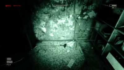 Outlast can be scary sometimes
