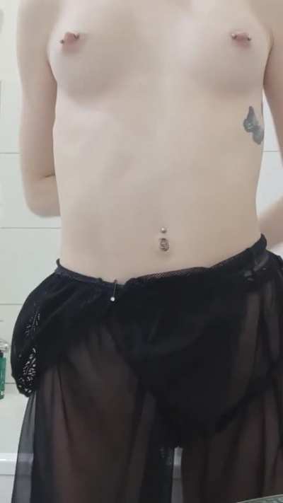 can I please a rating for how cute my tiny butt is