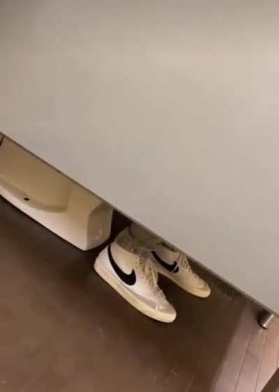 💩💨👅