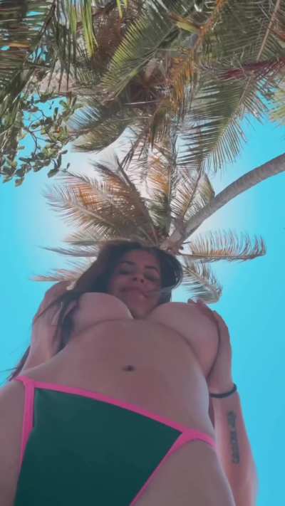 Feeling Tropical