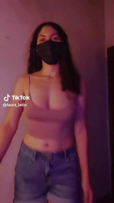 @laura_latin