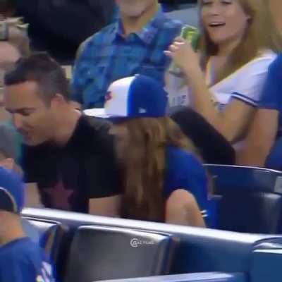 Look at that SIMP