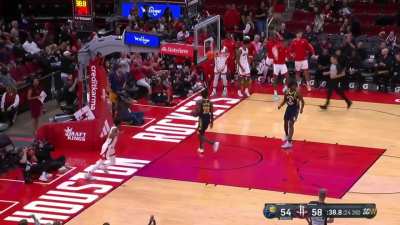 [Highlight] Jalen Green with the slam in transition!