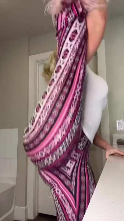 Flexi Pawg