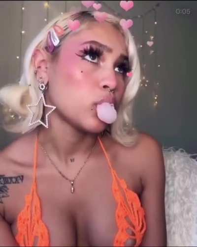 🥲