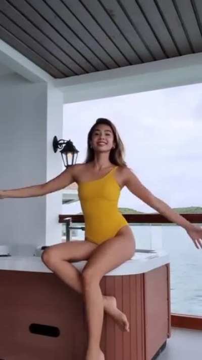 Lexi Mendiola