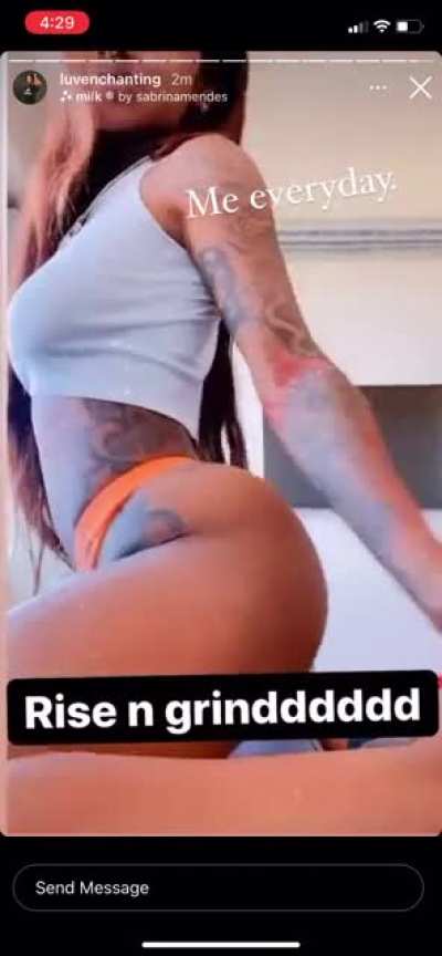 Made a gif for y&rsquo;all boy damn she fine I wonder who ride dick better Rihanna freak nasty ass her or Ciara 🤤the 🐅 stripes tho🤟🏾🍑
